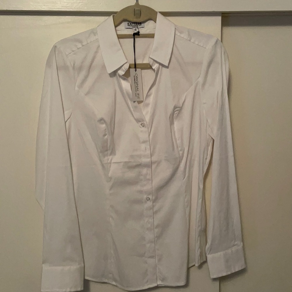 New (with tags) Express Ultimate Essentials Shirt